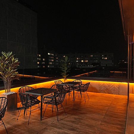 Revive Boutique Hotel Erevan Exterior foto