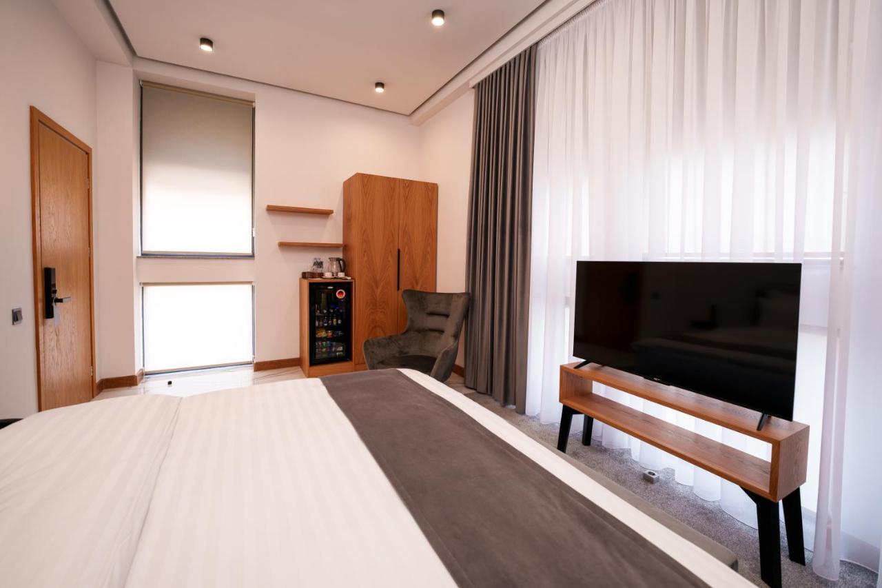 Revive Boutique Hotel Erevan Exterior foto
