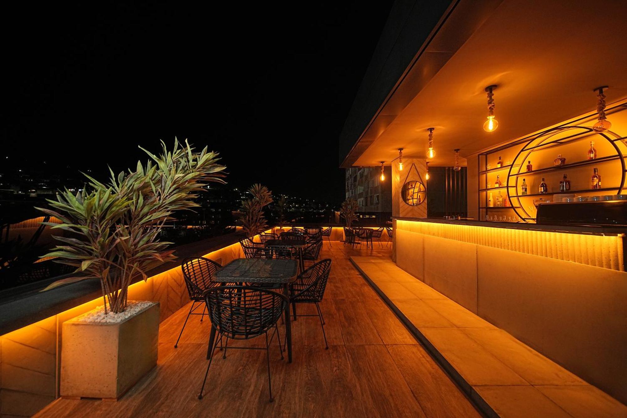 Revive Boutique Hotel Erevan Exterior foto